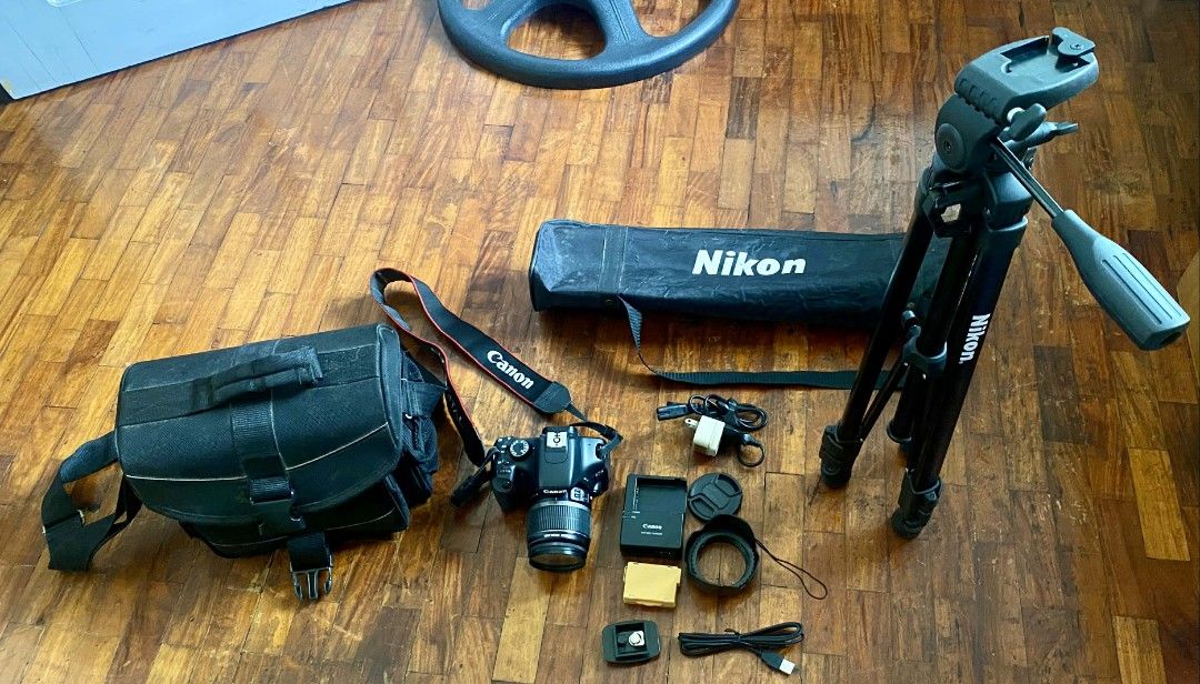 Canon EOS 550D DSLR Camera with Accessories (Category: Cameras) located in Manila. Submitted by stuff.gaming (Listing ID 1414084761, Image 2). Description: CANON EOS 550D Efs 18-55mm With Nikon Tripod (Good Condition, 10/10) Price Still NEGOTIOABLE, Meet Up Only around Sampaloc Area & SM San Lazaro - Camera Body - 18-55mm camera lens - 2 Batteries - 1 Charger with Adaptor - Camera Cap - Camera Bag - Tripod Bag - Usb connector for camera to laptop