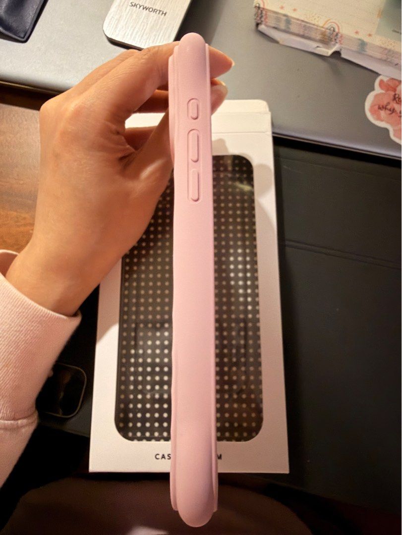 Casetify Ripple Case 17 Pro Max (Category: Cases & Sleeves) located in Quezon City. Submitted by kmaeb (Listing ID 1414237960, Image 3). Description: Premium copy (DUP€) and embossed logo at the back MagSafe, thick and all sides protected including buttons SF shouldered by buyer.