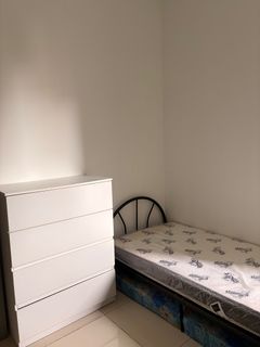 (Category: ) located in . Submitted by sunflower._.p (Listing ID 1414185085, Image 1). Description: .