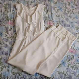 (Category: ) located in . Submitted by yippeepreloved (Listing ID 1414083129, Image 1). Description: .