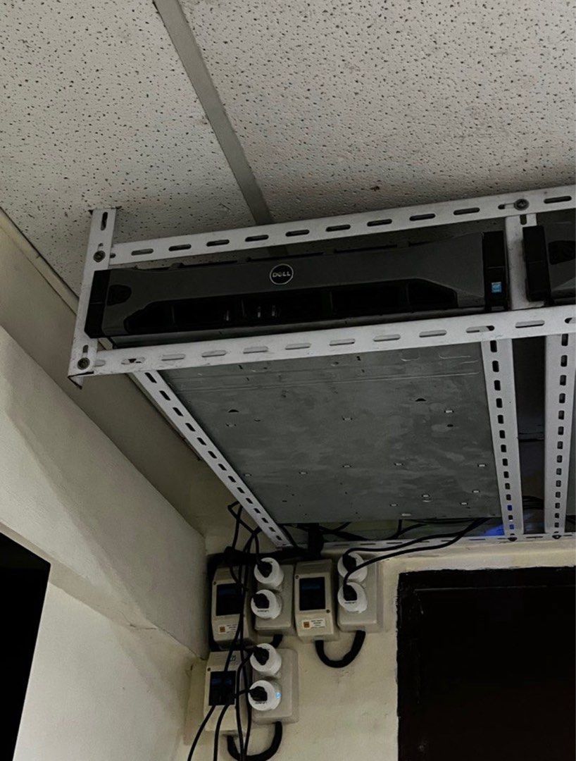 Dell R730 Server (Category: Desktops) located in Mandaluyong City. Submitted by fiercefox.4f0283 (Listing ID 1414249445, Image 1). Description: Model: Dell R730 CPU: 2x Intel Xeon E5-2620 v4 Ram: 128 GB, 16GBx8 Disk: 2x 600GB SAS Raid Controller: PERC H730P Mini (Embedded) BMC: Idrac Enterprise Pickup point: San Mateo, Rizal.