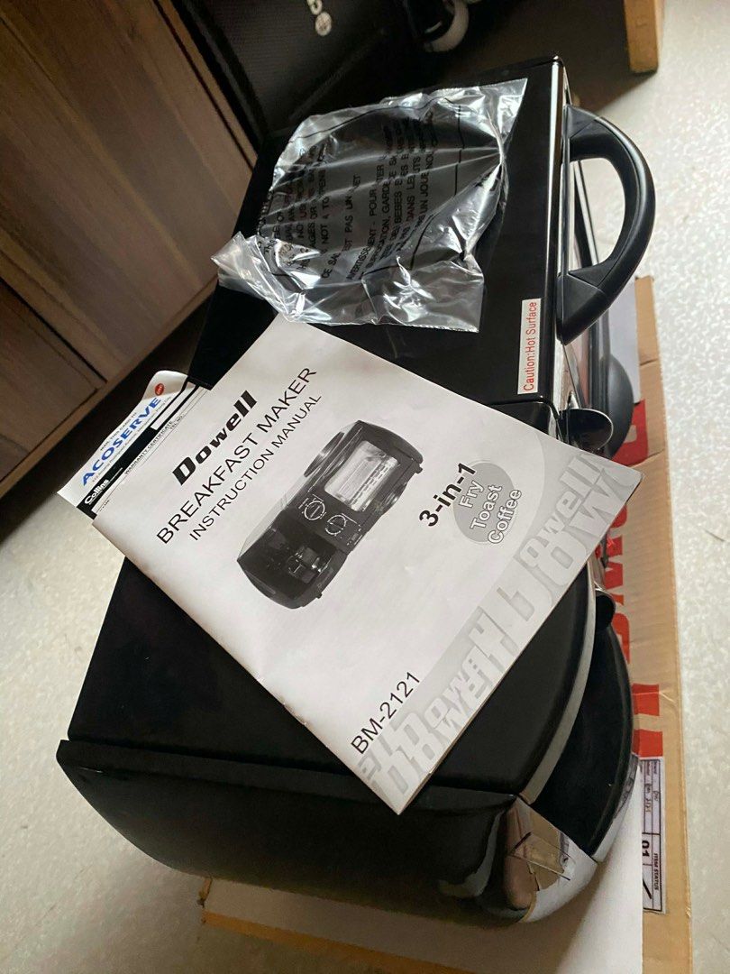 DOWELL BM-22 3 in 1 Breakfast Maker (Category: Coffee Machines & Makers) located in Paranaque City. Submitted by nyxmyoui (Listing ID 1414146902, Image 3). Description: DOWELL BM-22 3 in 1 Breakfast Maker ₱1,900(RUSH) — brandnew — never been use — open box lang rfs: nadouble yung bili, need cash. loc: bicutan, parañaque mod: lalamove / transpotify / pick up mop: gcash / bdo / cash .