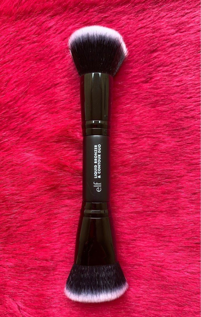 e.l.f. Liquid Bronzer & Contour Duo Brush (Category: Makeup) located in Quezon City. Submitted by jaianaapura (Listing ID 1414120979, Image 1). Description: Brandnew and authentic .