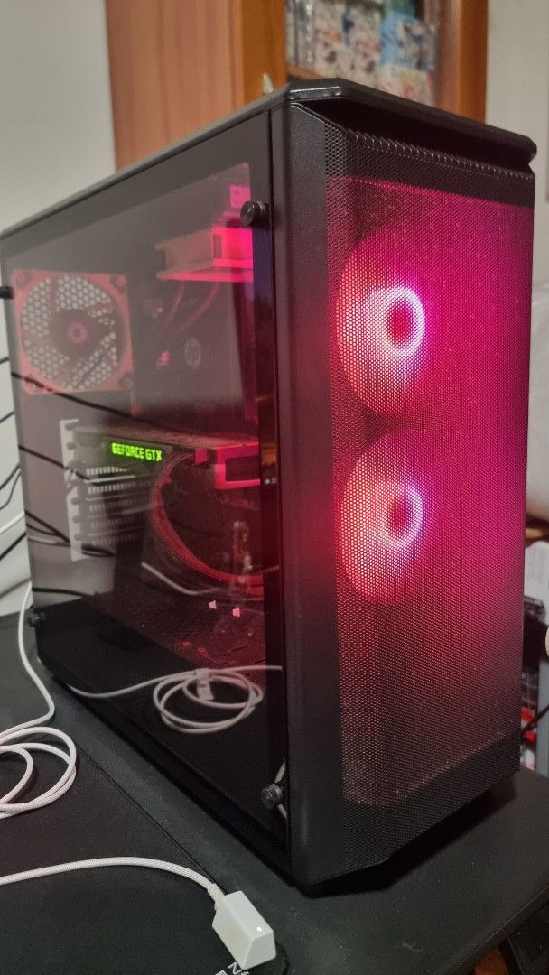 Gtx 980ti custom gaming pc with some noctua fans