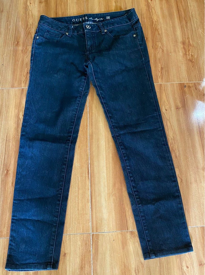 Guess Jeans (Category: Jeans) located in Cagayan de Oro. Submitted by ecolive (Listing ID 1414065686, Image 1). Description: Dark wash Guess jeans. Features the Guess logo on the back pockets. The jeans have a classic five-pocket design. The size tag is visible. The jeans have a straight leg cut..