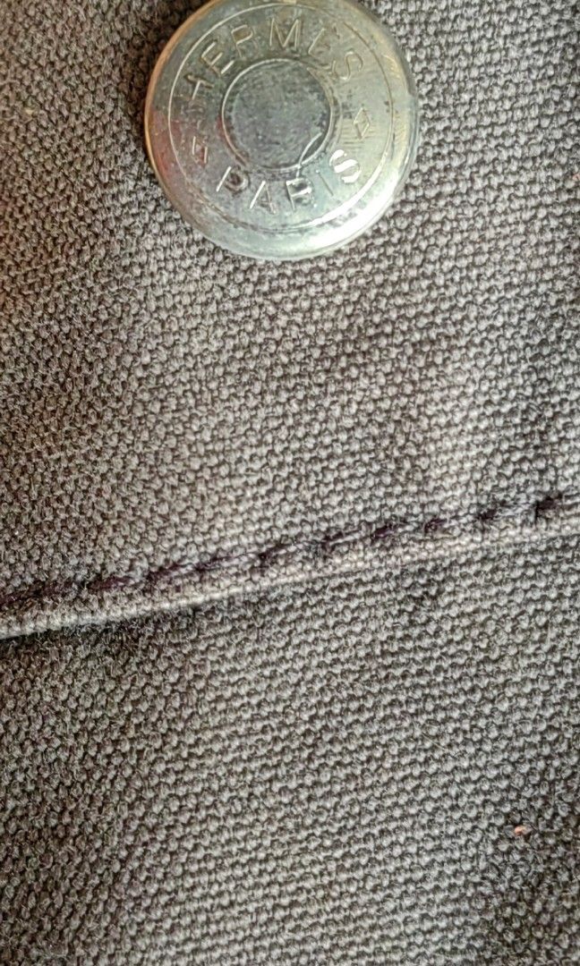 Hermes Vintage Canvas (Category: Luxury Bags & Wallets) located in Bacolod City. Submitted by darriebags88 (Listing ID 1414130996, Image 2). Description: small grey color authentic.