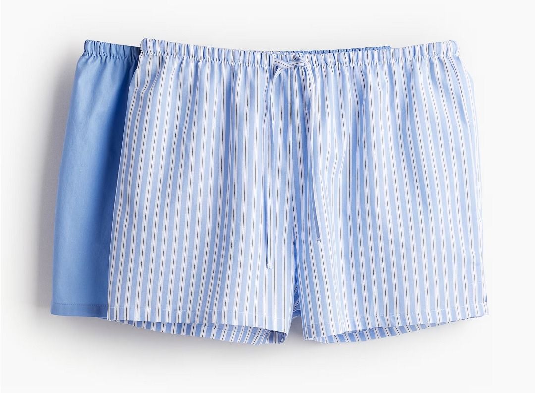 H&M 2-Pack Pyjama Shorts (Medium) (Category: Undergarments & Loungewear) located in San Pedro. Submitted by cherelune (Listing ID 1414118167, Image 1). Description: BNEW with tag Color: Light blue/Striped Size: Medium Pyjama shorts in soft cotton poplin. Relaxed fit with an elasticated drawstring waist, and a short slit at the side of the hem. Pieces/Pairs: 2 Description: Light blue/Blue/White/Black, Striped Length: Short Waist Rise: Regular wais