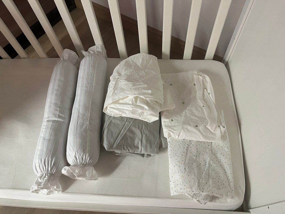 IKEA Crib Mattress and Beddings (Crib Excluded) (Category: Cots & Cribs) located in Quezon City. Submitted by cloudy143 (Listing ID 1414130737, Image 1). Description: All items costs around 5900. Lightly Used Skonast Crib Mattress 60x120cm 4 Fitted Sheets 2 Pillows with pillowcase *Crib Excluded *Kindly see my other listing with the crib.