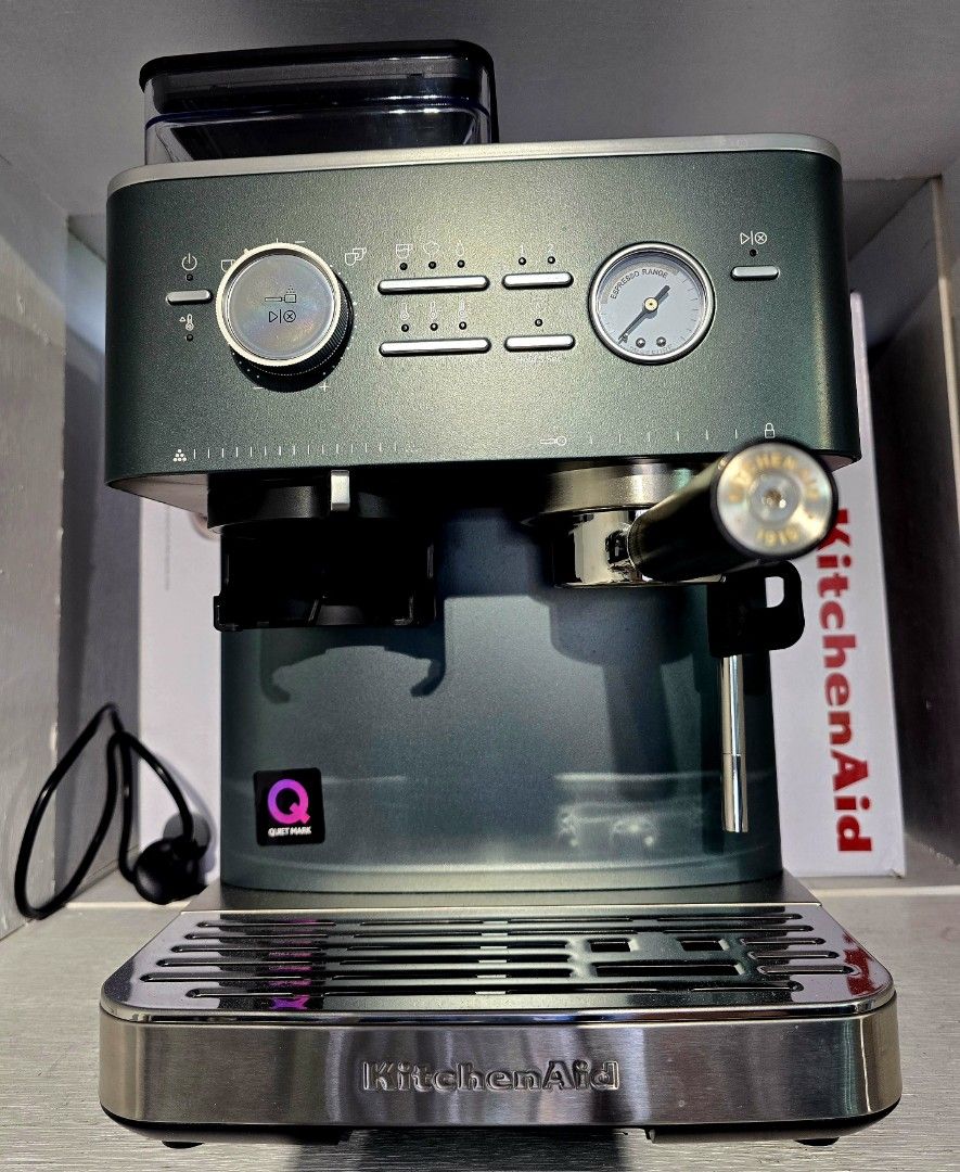 KITCHEN AID ESPRESSO MACHINE 220V (Category: Coffee Machines & Makers) located in Bulacan. Submitted by iamvanillapeach (Listing ID 1414115260, Image 2). Description: With 30 days service warranty . You can try in actual if pick up. We can deliver nationwide. Send a message for more details and inquiry. ☺️📩.