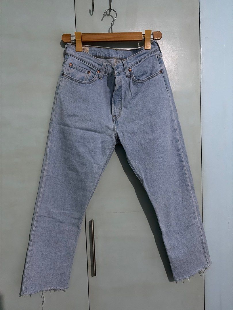 Levi's 501 Light Wash Jeans (Category: Jeans) located in Quezon City. Submitted by beeeeeeeeb (Listing ID 1414189559, Image 1). Description: Light wash Levi's 501 jeans. Straight leg, raw hem. Classic five-pocket design. Button fly. W29 .