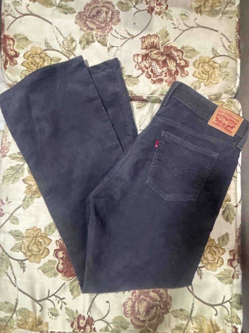 Levi's Colduroy Flare Jeans (Category: Jeans) located in Makati City. Submitted by joyiejoyee (Listing ID 1414247877, Image 1). Description: - Levi's corduroy flare jeans - Dark grey color - Classic five-pocket design - Levi's red tab on back pocket - Button and zipper closure - Corduroy fabric - Flare leg opening from US.