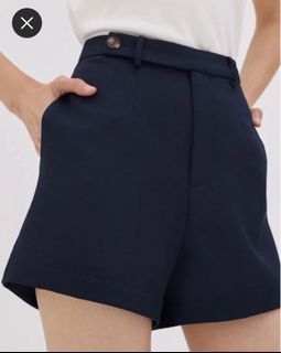 (Category: ) located in . Submitted by pr3ttycloset (Listing ID 1414121941, Image 1). Description: .