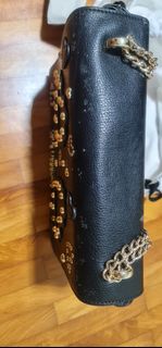 (Category: ) located in . Submitted by happydaysshop (Listing ID 1414211657, Image 1). Description: .