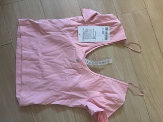 （分類：）位於 。 由 ecyoj01 提交（商品編號 1414099336，圖片 1）。簡介： 。