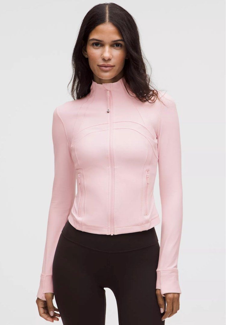 Lululemon Define Jacket - Blissful Pink (Category: Activewear) located in Manila. Submitted by makeupspostingszz (Listing ID 1414213036, Image 1). Description: 🇨🇦 PASABUY LULULEMON CROPPED DEFINE JACKET IN BLISSFUL PINK ₱5499 ONLY‼️ dot 4 srp nyan is 8k bnew - eta january 29 - 1k dp is required - can do any legit checks - authentic from canada - dm for sure buyers.