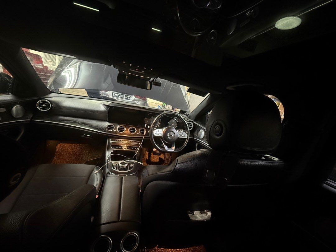 Mercedes-Benz E-Class Saloon Diesel E220d AMG Line (A) (Category: Used Cars) located in Singapore. Submitted by getnicestuff (Listing ID 1372726362, Image 2). Description: .