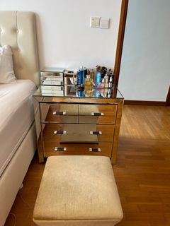 (Category: ) located in . Submitted by eboutique (Listing ID 1414130522, Image 1). Description: .