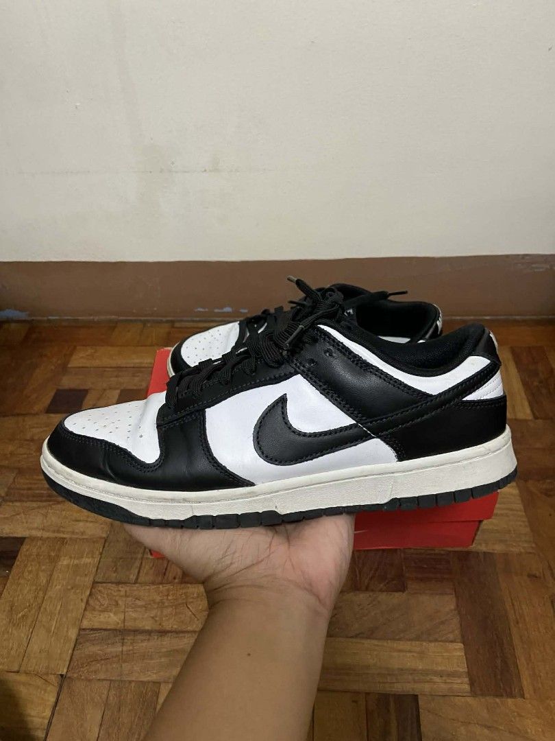 Nike Dunk Low Panda (Category: Sneakers) located in Manila. Submitted by rr_stuffs (Listing ID 1414245126, Image 2). Description: Legit. 💯 Size 9US/27cm still in very good condi. selling it on a low price. box is damaged..