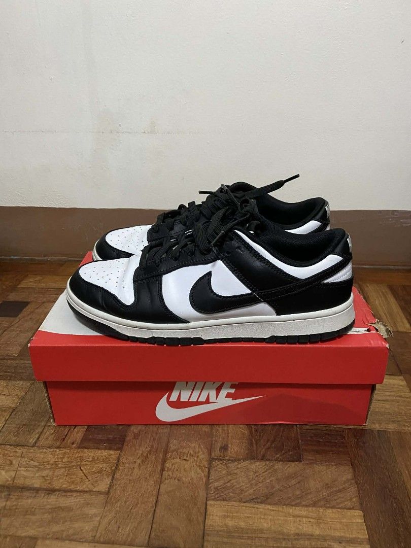Nike Dunk Low Panda (Category: Sneakers) located in Manila. Submitted by rr_stuffs (Listing ID 1414245126, Image 1). Description: Legit. 💯 Size 9US/27cm still in very good condi. selling it on a low price. box is damaged..