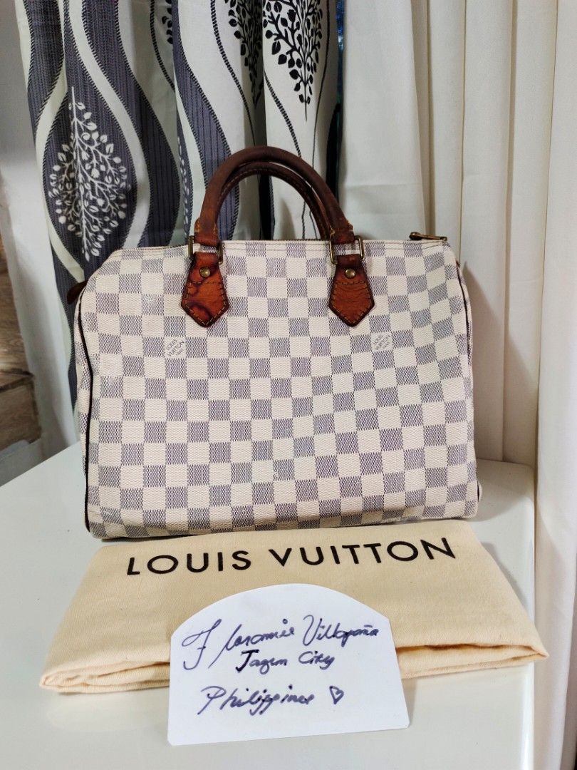 orig.project Lv azur speedy 30 (Category: Luxury Bags & Wallets) located in Tagum. Submitted by janmarion049706 (Listing ID 1414125998, Image 1). Description: PROJECT PROJECT need na ipaayos maraming flaws may mga dirt sa loob Bawal sa maselan Dustbag not included.