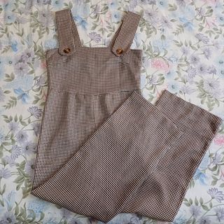 (Category: ) located in . Submitted by yippeepreloved (Listing ID 1414083678, Image 1). Description: .