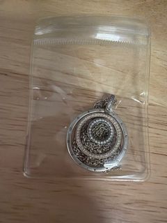 （分類：）位於 。 由 suki0830 提交（商品編號 1414083470，圖片 1）。簡介： 。