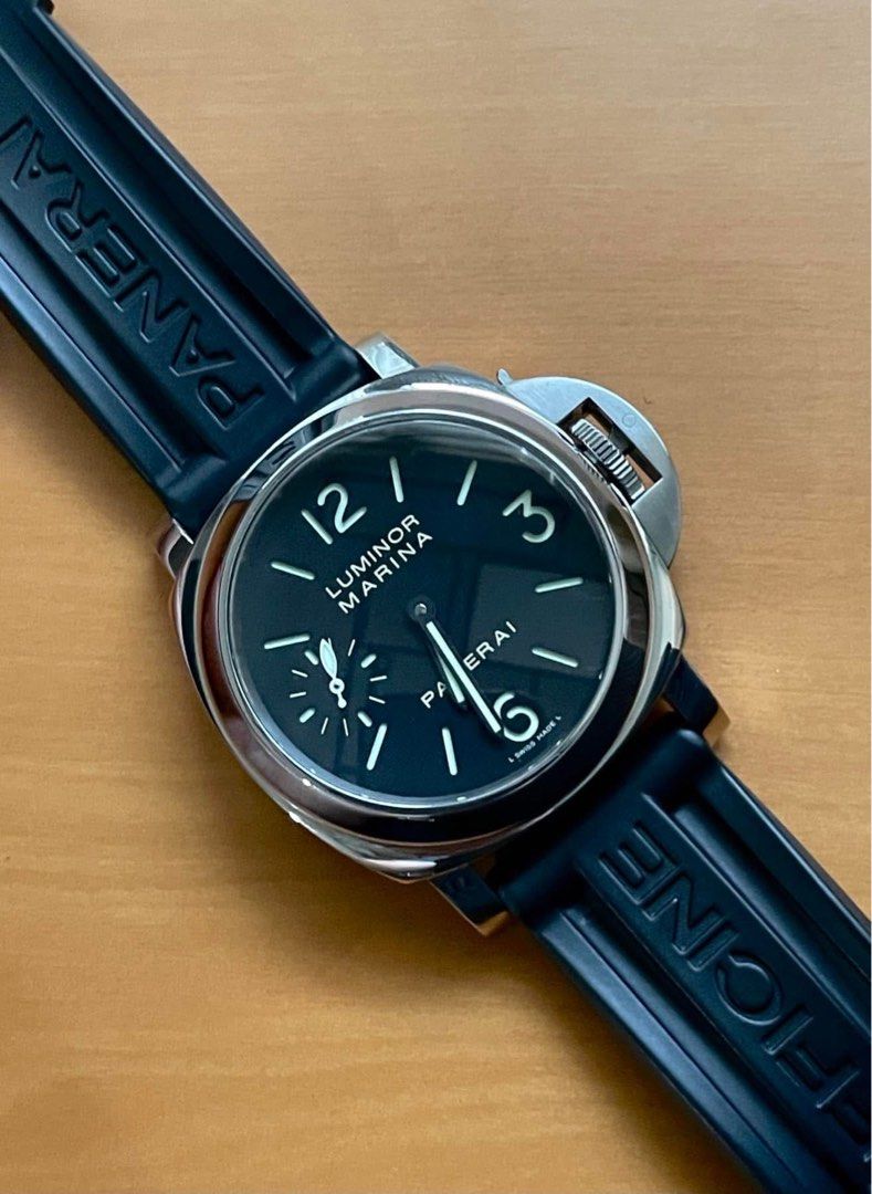 Panerai Luminor Marina 111 (Category: Men's Watches) located in Manila. Submitted by watchguyph (Listing ID 1414172573, Image 1). Description: 225k only Panerai Luminor Marina 111 44mm Full set 2013 Condition 9.8/10 Pm for inquries .