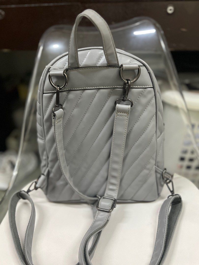 PLAYBOY BUNNY Quilted Ladies Backpack (Category: Backpacks) located in Quezon. Submitted by achicoco (Listing ID 1414203861, Image 3). Description: -PU leather - Main compartment with zip fastening - 1 Inner zip pocket - 1 Inner pocket sleeve - 1 Front zip pocket - Lined interior - 100% Authentic & Brand New Last Price: 800.