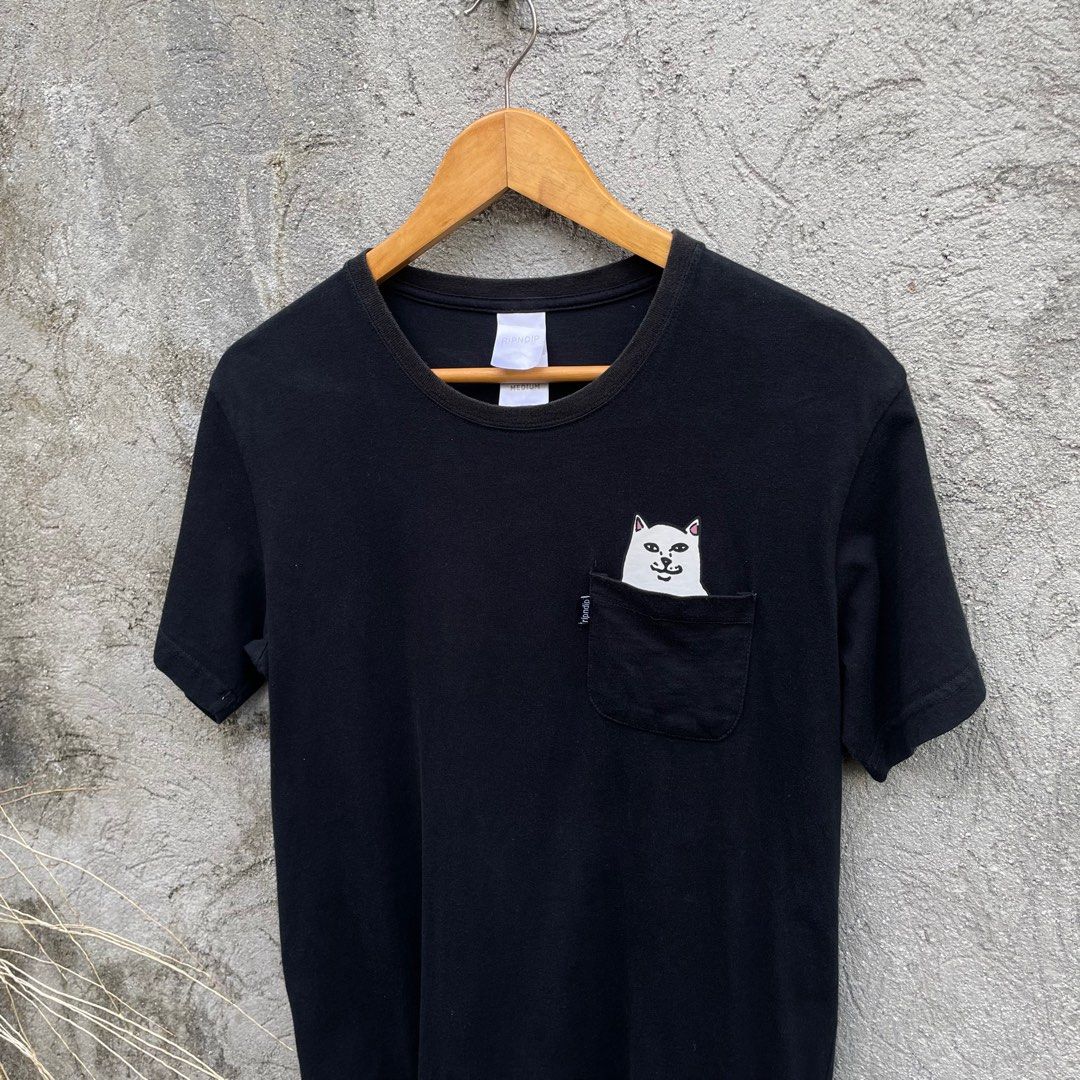 Rip N dip Pocket Tee (Category: Activewear) located in Tarlac. Submitted by thrift2tarlac (Listing ID 1414080055, Image 3). Description: Very good condition Fresh from hongkong box Authentic / Legit 💯 Size on tag: M No issue Width: 19.5 Length: 27 Disclaimer: Color may vary due to lighting‼️ J&T courier 🚚 📍Tarlac City .