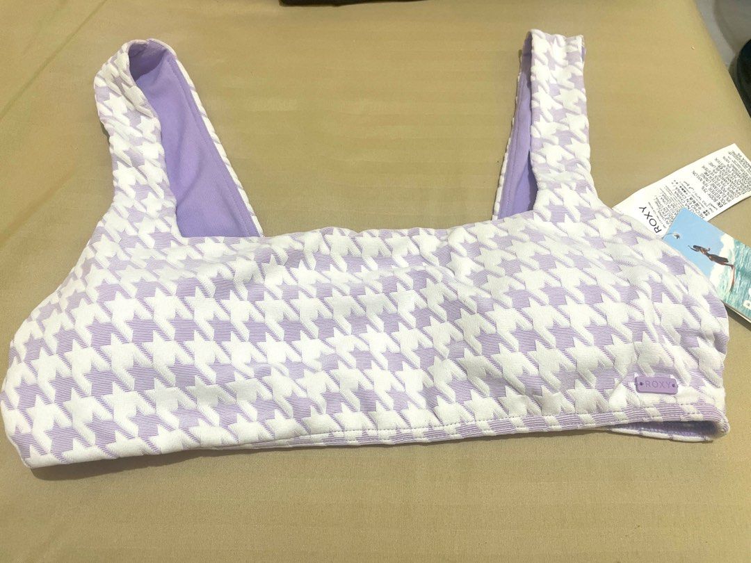 Roxy Houndstooth Bikini Top (Category: Bikinis & Swimsuits) located in Makati City. Submitted by thingsoncelovedph (Listing ID 1414206887, Image 1). Description: - Roxy houndstooth bikini top - Square neckline - Thick straps - Solid lavender lining - Includes original tags - Features Roxy logo.