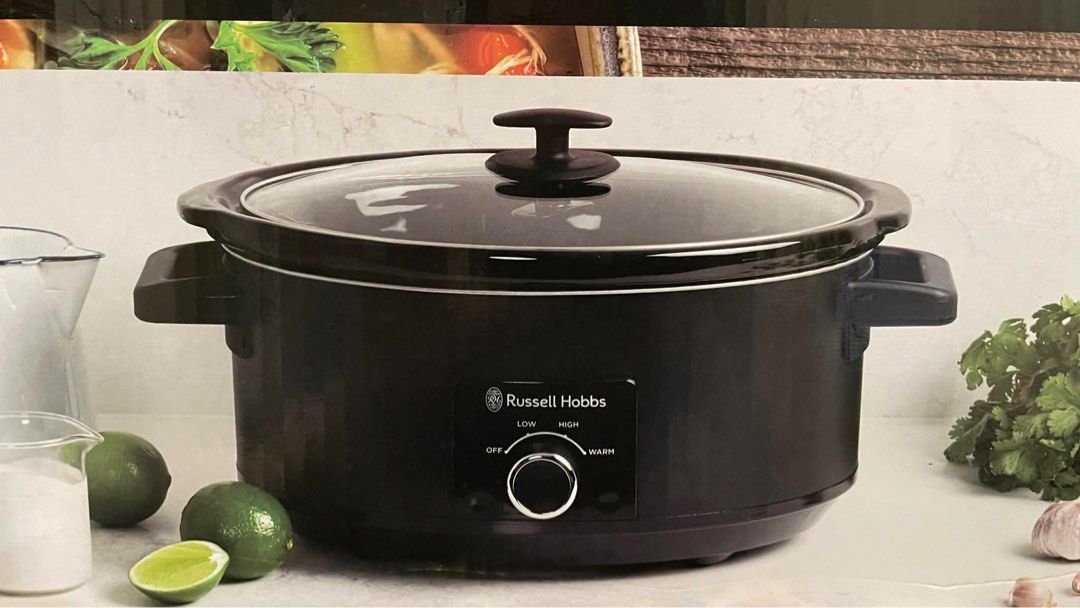 Russell Hobbs 7Q Slow Cooker (Category: Cookers) located in Quezon City. Submitted by shopofz (Listing ID 1414157377, Image 1). Description: .