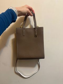 （分類：）位於 。 由 jowllee 提交（商品編號 1414211438，圖片 1）。簡介： 。
