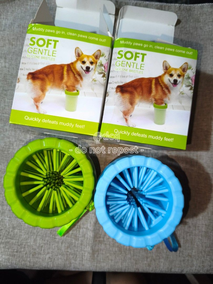 Soft Gentle Silicone Bristles Paw Cleaner (Category: Homes & Other Pet Accessories) located in Quezon City. Submitted by Declutteru_QC (Listing ID 1400884325, Image 2). Description: - Soft Gentle Paw Cleaner for dogs / cats - Features soft silicone bristles. - Gently removes mud and dirt. -Available in blue and green.(100 each) -9x7x11cm size.