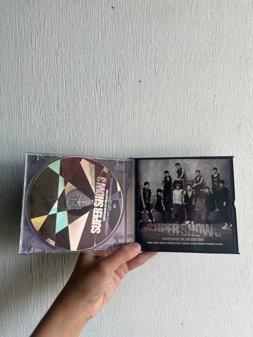 Super Junior Super Show 3 Asia Tour CD (Category: CDs & DVDs) located in Bulacan. Submitted by 8bit_books.records (Listing ID 1414179968, Image 3). Description: - Super Junior Super Show 3 Asia Tour CD - Features group members on the front and back of the case - Includes the CD itself - Comes with a photo booklet.