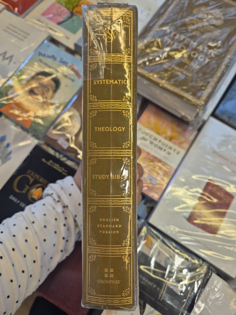 Systematic Theology Study Bible (Category: Religion Books) located in Paranaque City. Submitted by monicaboo (Listing ID 1414059401, Image 3). Description: study Bible ESV.