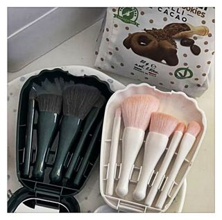 (Category: ) located in . Submitted by shoppingstuffs (Listing ID 1414217128, Image 1). Description: .
