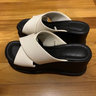 (Category: ) located in . Submitted by jjplace (Listing ID 1414169149, Image 1). Description: .