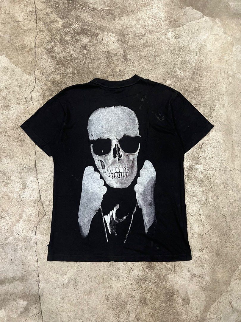 Vintage Deftone AOP T-Shirt (Category: Announcements) located in Naga. Submitted by nowhere_archive_shop (Listing ID 1414123983, Image 3). Description: Vintage Deftone AOP T-Shirt - 20/28 Sign Of Usage Stains Holes Good Condition 550+sf DM.