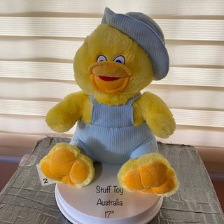 (Category: ) located in . Submitted by twonepreloved (Listing ID 1414074223, Image 1). Description: .