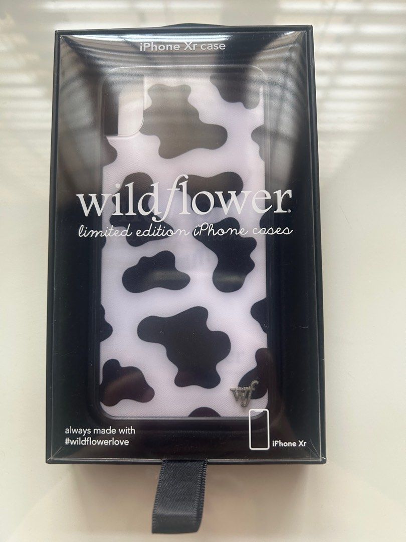 Wildflower iPhone Xr Case (Category: Cases & Sleeves) located in Quezon City. Submitted by CeceClothes (Listing ID 1414101584, Image 1). Description: .