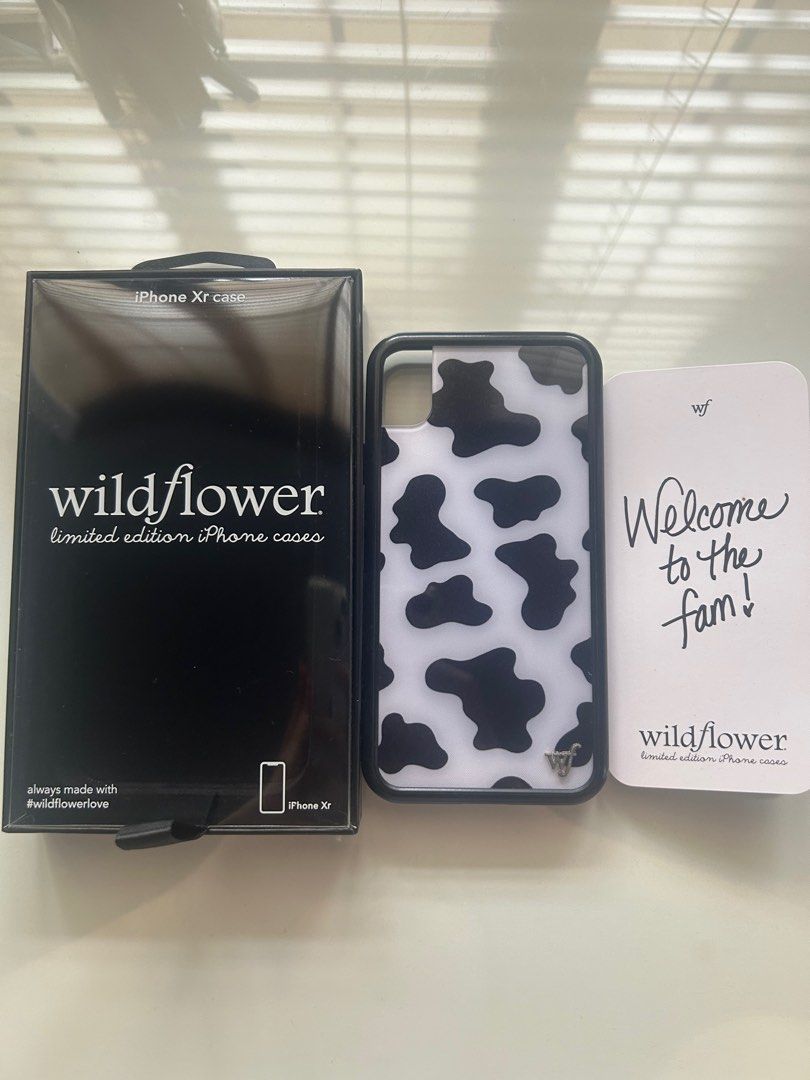 Wildflower iPhone Xr Case (Category: Cases & Sleeves) located in Quezon City. Submitted by CeceClothes (Listing ID 1414101584, Image 3). Description: .