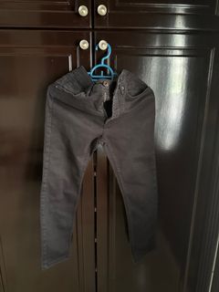 (Category: ) located in . Submitted by hongestee (Listing ID 1414133103, Image 1). Description: .