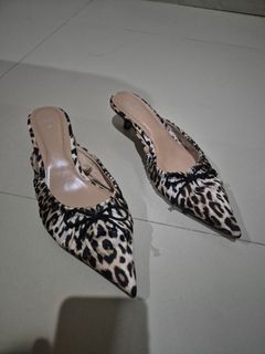 (Kategori: ) berada di . Dikirim oleh izzdecluter (ID iklan 1414190534, Gambar 1). Deskripsi: .