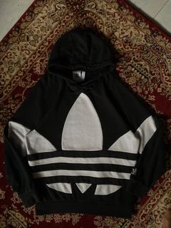 (Category: ) located in . Submitted by thrift__nation (Listing ID 1414265594, Image 1). Description: .