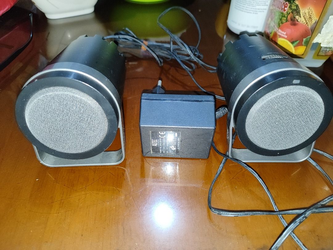 Altec Lansing BXR1221 (Category: Soundbars, Speakers & Amplifiers) located in Quezon City. Submitted by deolen (Listing ID 1414355952, Image 3). Description: Altec Lansing BXR1221 - 3.5 jack input - Both Working well, Left and Right - ganda ng sounds - issue : check picture - Ideal for laptops, desktops and cellphones - puede kabitan Bluetooth dongle .