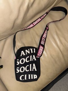 （分類：）位於 。 由 noonecarss 提交（商品編號 1414415319，圖片 1）。簡介： 。