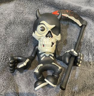 （分類：）位於 。 由 thehellboy876 提交（商品編號 1414347578，圖片 1）。簡介： 。