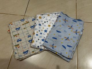 (Kategori: ) berada di . Dikirim oleh yuki.preloved (ID iklan 1414389166, Gambar 1). Deskripsi: .