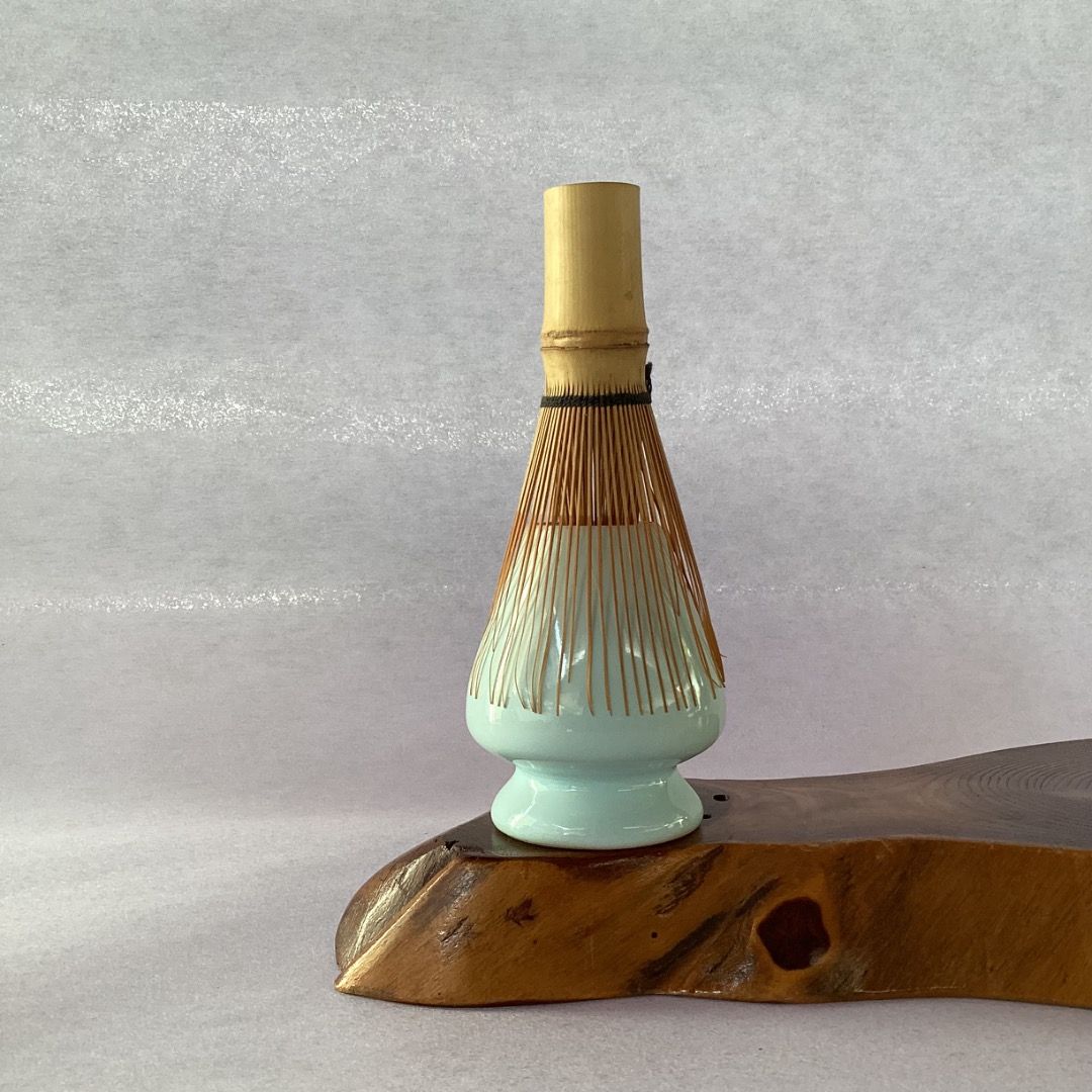 Ceramic Whisk / Chasen Stand (Category: Coffee & Tea Tableware) located in Davao. Submitted by eclectic1925 (Listing ID 1414436883, Image 2). Description: Php275 Ceramic Whisk / Chasen Stand H: 3 inches Please REVIEW PHOTOS First to pay .