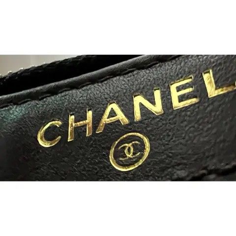Chanel Gabrielle Small Crossbody Bag (Category: Luxury Bags & Wallets) located in Valenzuela. Submitted by randomlyn (Listing ID 1414410772, Image 3). Description: Chanel Gabrielle Mini Crossbody Bag (Japan Ukay) - Authentic Calf Leather - Quilted leather upper with smooth leather base - Chain strap with silver and gold-tone hardware - Red interior lining - Multiple compartments - Zipper closure - Chanel logo visible inside - Small and stylish de